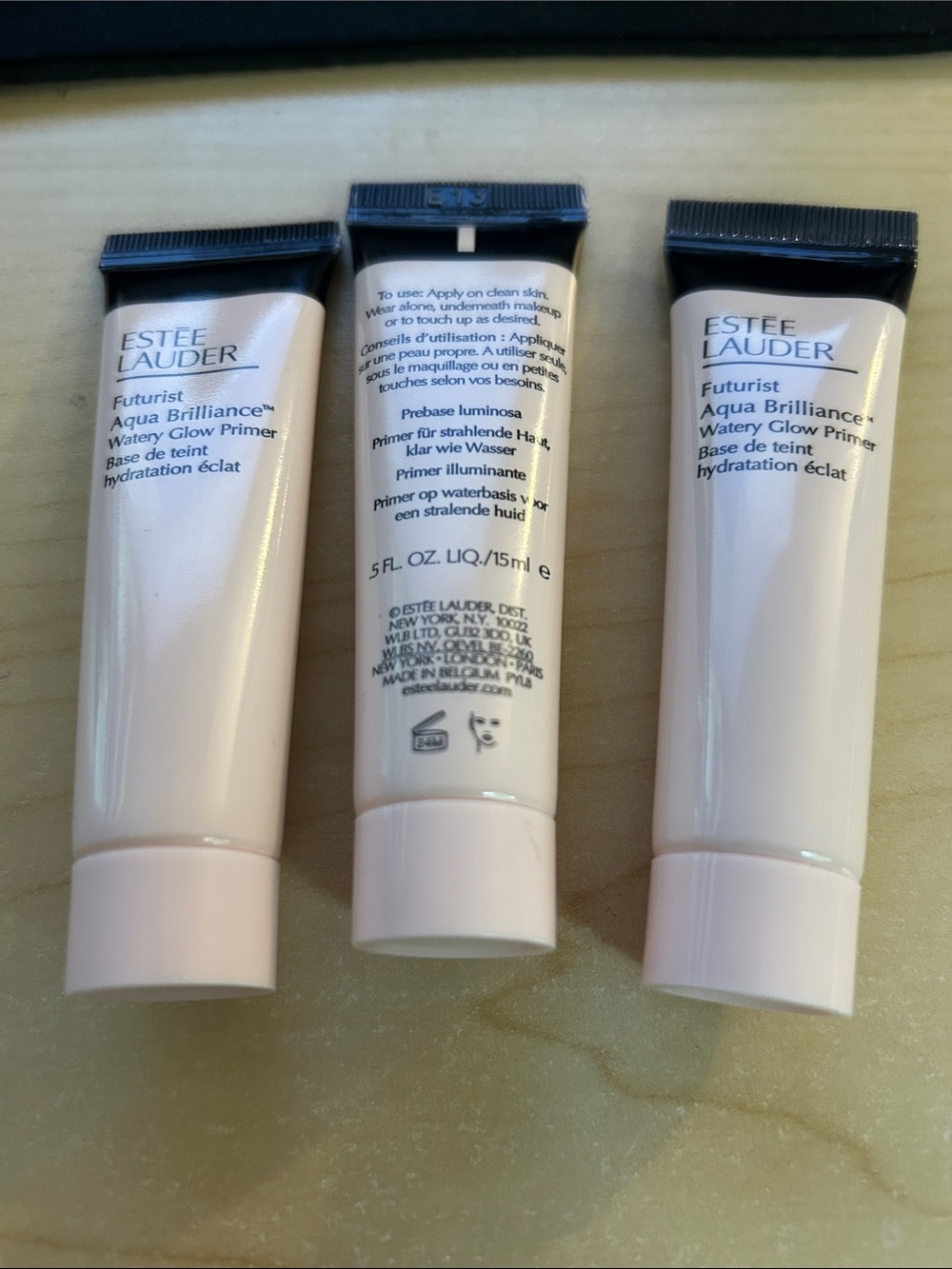 Estee Lauder Futurist Aqua Brilliance Watery Glow Primer